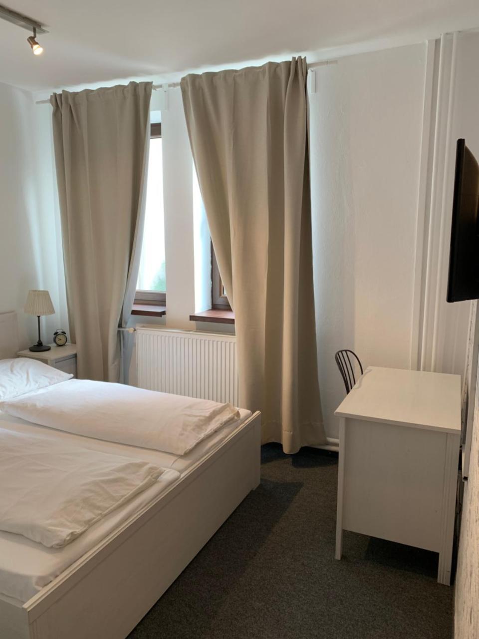 Penzion Holiday Trnava Eksteriør billede